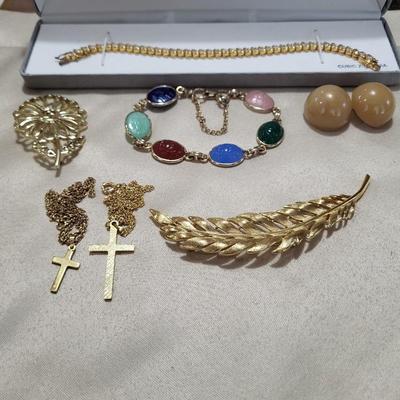 COSTUME JEWELRY