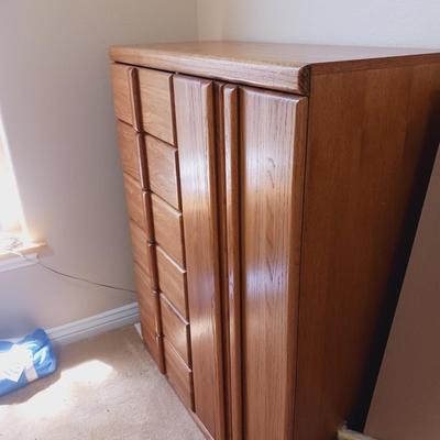 UNIQUE SOLID WOOD CHEST OF DRAWERS WITH SHELVES BEHIND CABINET DOORS