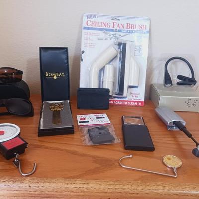 BOOK LIGHTS AND MARKERS, CEILING FAN BRUSH, LUGGAGE SCALE, SUNGLASSES AND MORE