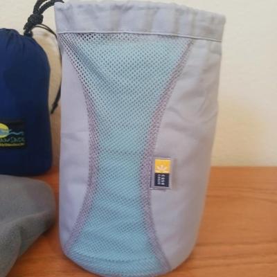 VOLTAGE VALET, EAGLE CREEK INFLATABLE NECK PILLOW, DREAM SACK AND MORE