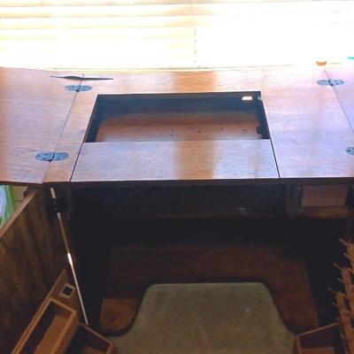 SINGER - THE MONACO FOLD OUT SEWING MACHINE CABINET