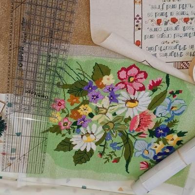 QUILTER'S RULERS, LARGE ROLL OF MATERIAL, LEARN TO KNIT BOOKS AND MORE