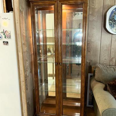20 CURIO CABINET 2 DOORS 4 GLASS SHELVES LIGHT 76" TALL