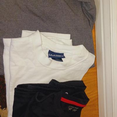 MEN'S T-SHIRTS SIZE L - XL