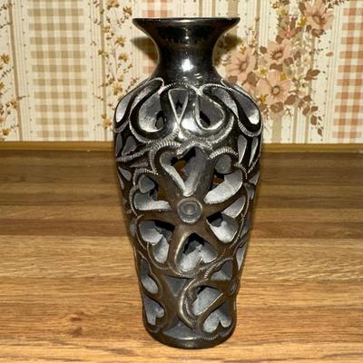 23 BLACK POTTERY BUD VASE BY ARTIST DONA ROSA OAXACA MEXICO 5.5"