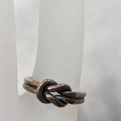 James Avery 925 Ring Approx Size 6