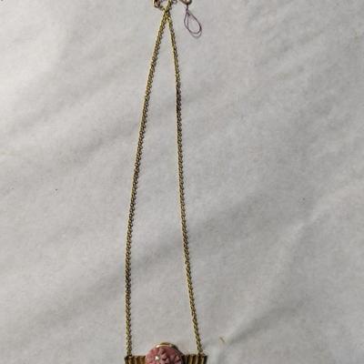 Floral Pendant Necklace