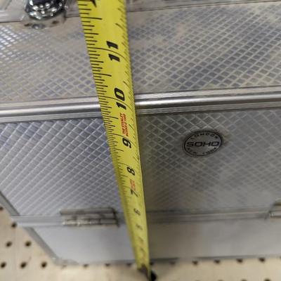 London Soho NY Makeup Train Travel Case Jewelry Box Top Handle Container w/keys