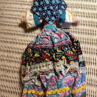 43 PAIR OF UNIQUE DOLLS ARTIST ELF & RUSSIAN FOLK ART DOLL