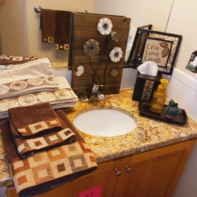 GUEST TOWEL SETS, WALL DECOR AND MORE