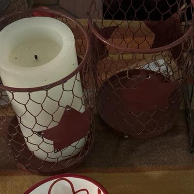 Decrotive red wire candle holders for large candles