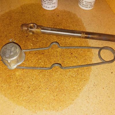 SOLDERING SET AND BUTANE FUEL