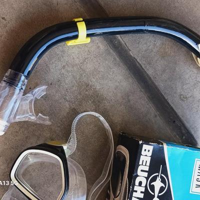 SCUBA DIVING GEAR