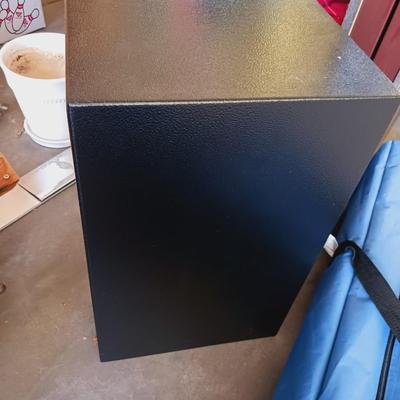 TACK LIFE LOCKING METAL BOX