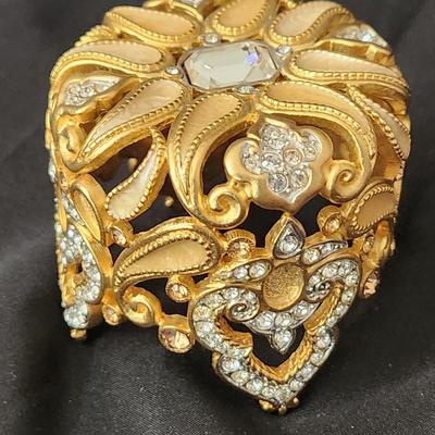 Jay Strongwater Decorative Piece