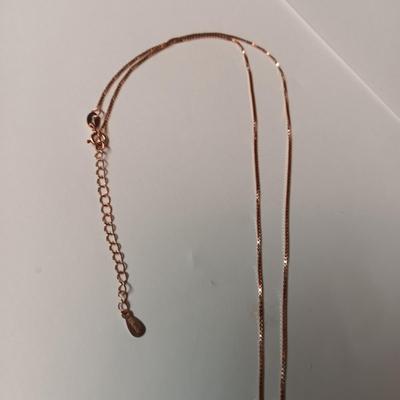 J ROSEE STERLING SILVER CHAIN AND PENDANT