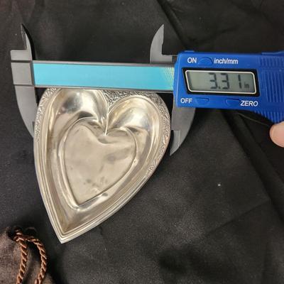 International Sterling Silver Heart Shape Tray 102 48-1