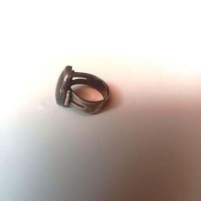 STERLING SILVER RING WITH A CRESCENT STONE