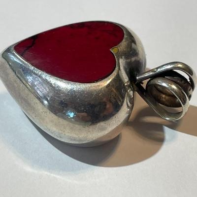 Vintage Sterling Silver Turquoise & Coral Inlaid Reversable Heart Pendant in Good Preowned Condition.