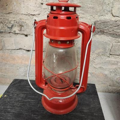 Lantern, crock and projector