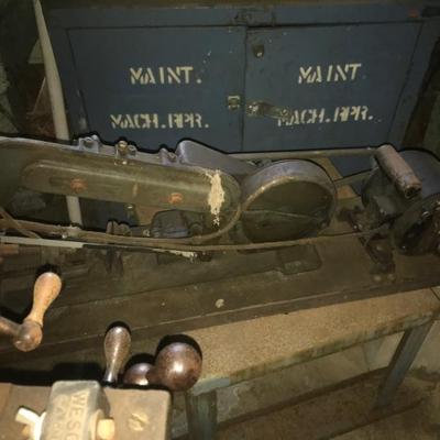 Industrial band saw 