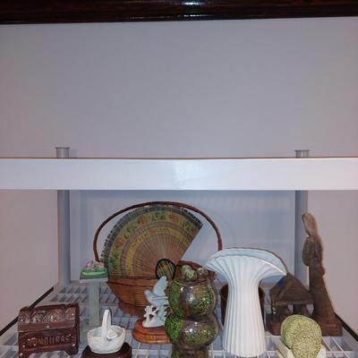 Shelf lot 1