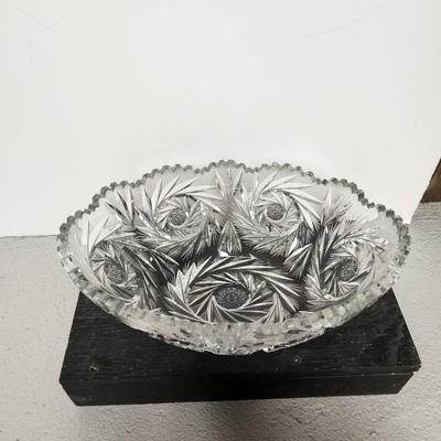 Cut crystal bowls