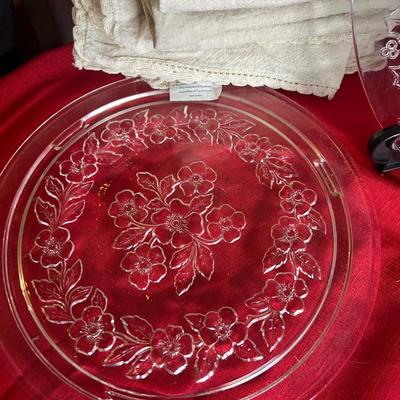 Beautiful key table with marble top