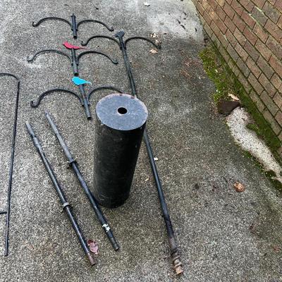 Wild Birds Unlimited Double Crook Pole, Shepherds Hooks & More (FY-RG)