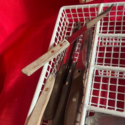 Variety of silver rare, a couple of different sets and designs, including steak knives and Knife along with tray