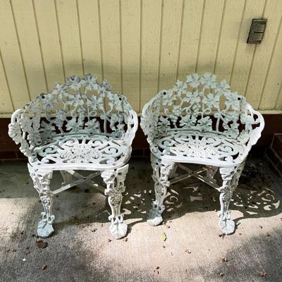 Pair of Cast Iron Garden Chairs (BY-RG)