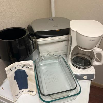 U4- Vin Chilla wine chiller, coffee maker, grill, etc