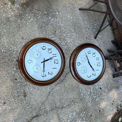 Glass Top Outdoor End Tables Plus Clocks (BY-RG)