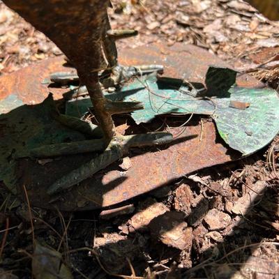 Metal Rooster & Heron Statues (G-RG)