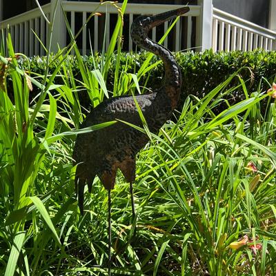 Metal Rooster & Heron Statues (G-RG)