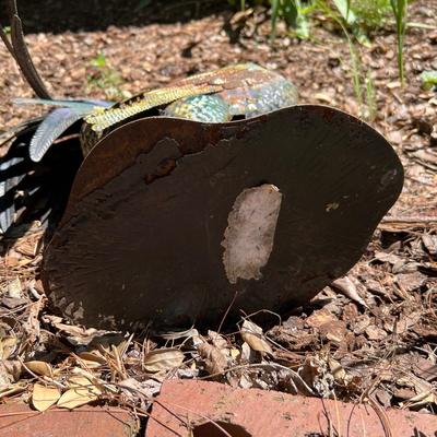 Metal Rooster & Heron Statues (G-RG)