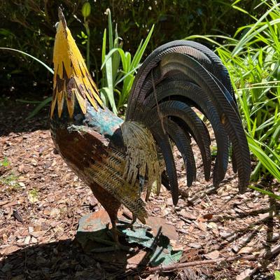 Metal Rooster & Heron Statues (G-RG)
