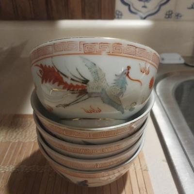 ASIAN THEMED DISHES AND DRAGON FIGURINES