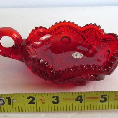 Dalzell Viking Red Glass Nappy
