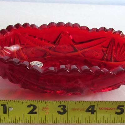 Dalzell Viking Red Oval Pressed Glass Bowl