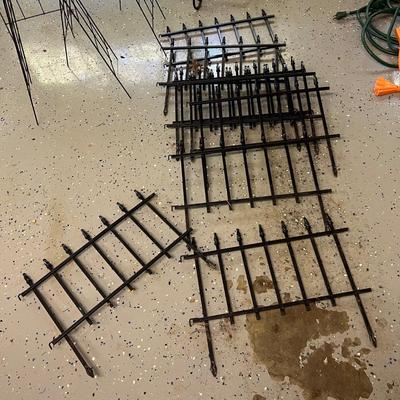 Trellis, Fence, Plant Stand Hangers & More (G-RG)