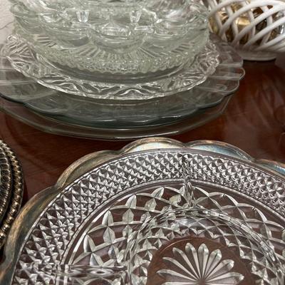 DR7- Crystal. & silver serveware