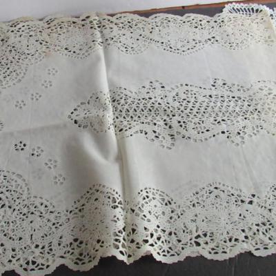 Lot of Old Plastic Lacy Look Table Runners and Doilies