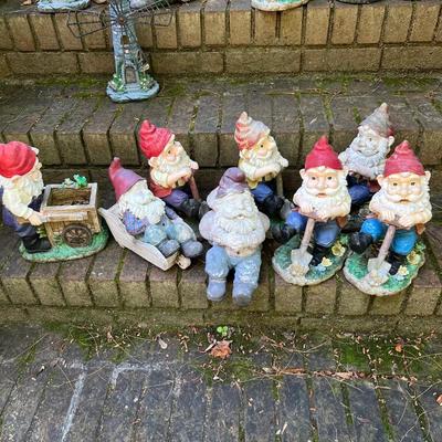Garden Gnomes (G-RG)
