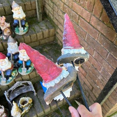 Garden Gnomes (G-RG)
