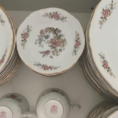 79pc Dining Set Fine Seyei China “China Tree” 7001