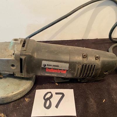 Black@Decker Industrial 4.5” Angle Grinder