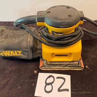 Dewalt Grip Sander