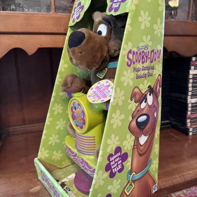 Pogo Jumping Scooby-Doo