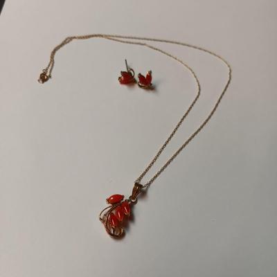 14K AND CORAL NECKLACE AND PIERCED EARRINGS